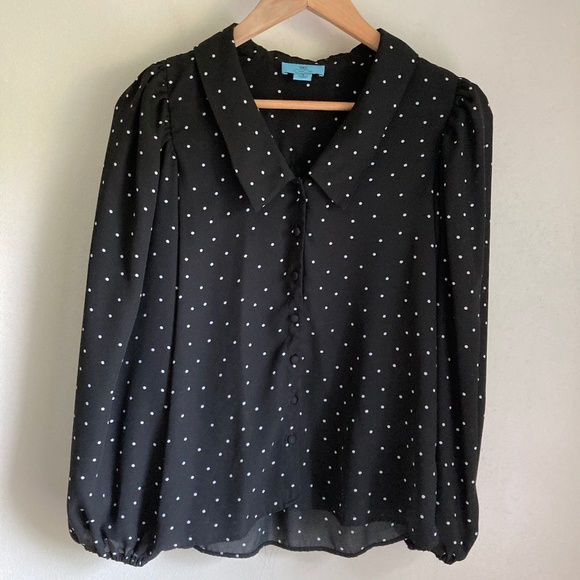 Cece Women’s polkadot button up shirt - Picture 1 of 7